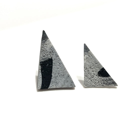 Akony Black & Gray Earrings