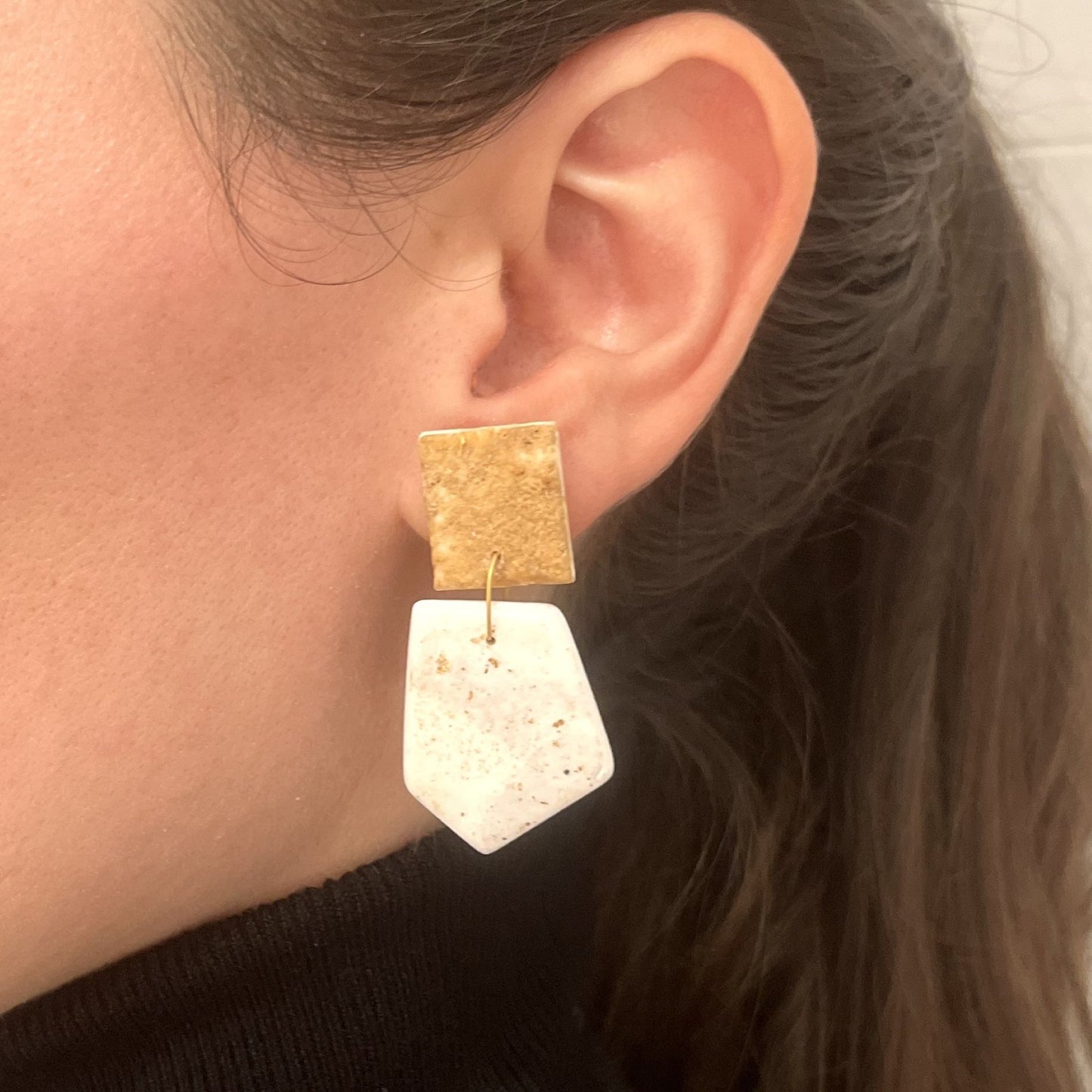 Salis Gold & White Earrings